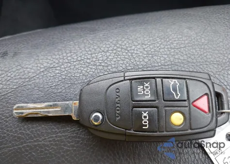 2008 Volvo S60 2.5T z USA, uszkodzony, nr VIN YV1RS592282696681